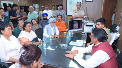 दिल्ली भाजपा अध्यक्ष हर्ष मल्होत्रा ​​ने मणिपुरी गायक की मौत पर दुख