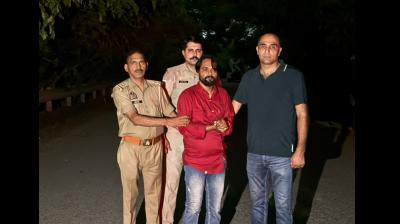 गाजियाबाद के इंदिरापुरम में पुलिस और बदमाशों में मुठभेड़, दो बदमाश