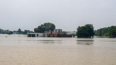 बिहार में नदियों के जलस्तर में गिरावट, गंगा समेत कई नदियां अब भी कई