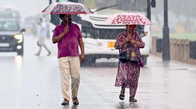 कई राज्यों में भारी बारिश की चेतावनी; बंगाल, ओडिशा और आंध्र प्रदेश के