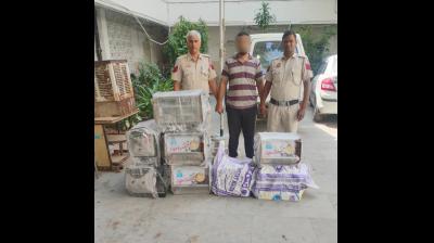 दिल्लीः लोन चुकाने के लिए गोदाम से चुराई 8 कॉफी मशीनें, पुलिस ने