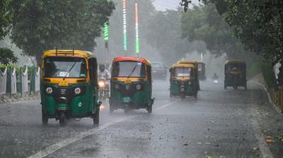 दिल्ली-एनसीआर में अगले तीन दिन तक बारिश के आसार