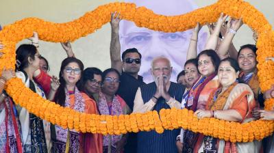 अंतरराष्ट्रीय महिला दिवस पर प्रधानमंत्री मोदी ने दीं नारी शक्ति को शुभकामनाएं, कहा- महिलाएं दे रहीं भारत की प्रगति को आकार