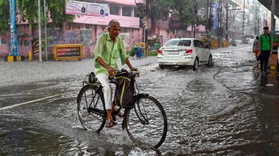 बिहार: 17 जिलों के लिए मौसम का अलर्ट जारी; बारिश और बिजली गिरने की