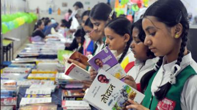 हिंदी दिवस : बदलते दौर के साथ बदलने वाली 'हिंदी', आज 'उर्मिला-विषयक