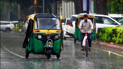 दिल्ली-एनसीआर में बारिश के बाद उमसभरी गर्मी ने किया परेशान, अगले 7