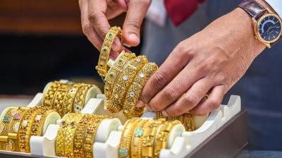 हफ्ते भर में सोने की कीमतों में 1.17 प्रतिशत तो चांदी में 3.4 प्रतिशत
