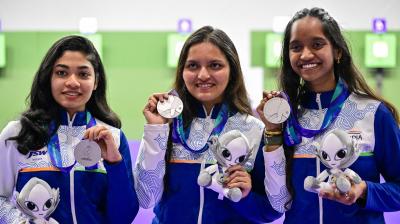 एशियन गेम्स 2026: महिला 10 मीटर एयर राइफल टीम ने जीता सिल्वर,