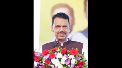 महाराष्ट्र के 265 तालुकों को सीएम फडणवीस ने किया सूखा घोषित, सूखे से