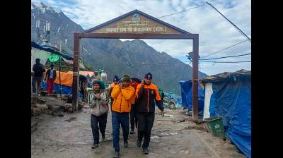 केदारनाथ के रास्ते पर पत्थर गिरने से पांच साल के बच्चे की मौत; 1200