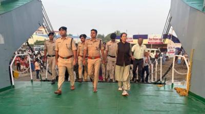 बिहार: भागलपुर में विक्रमशीला सेतु बंद होने के बाद क्रूज सेवा शुरू,