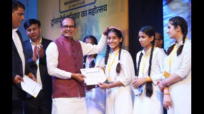 ‘एक कचौड़ी, दो समोसा’ नारे की नौबत ही क्यों आई: शिवराज सिंह चौहान