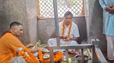 हरिद्वार में सीएम हिमंता सरमा ने पितरों का किया तर्पण, बोले-सरकार को