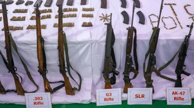 नक्सल विरोधी अभियान को बड़ी सफलता, छत्तीसगढ़ रीजन में 108 नक्सलियों ने किया सरेंडर