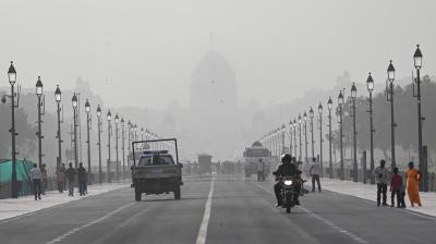 दिल्ली-एनसीआर में बेमौसम बारिश, एक्यूआई में दिखा सुधार; सुबह-शाम