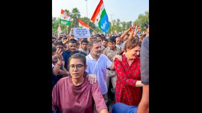 पत्रकार विवाद पर कांग्रेस बोली, एसआईआर के सवालों से बचने के लिए भाजपा