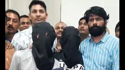टाइगर श्रॉफ फायरिंग केस: शूटर्स के निशाने पर थे बड़े एक्टर, सलमान के