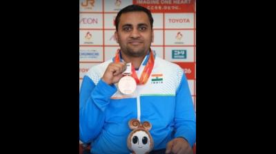 एशियन पैरा गेम्स: आयुष वर्मा ने शॉट पुट में जीता गोल्ड, खेल मंत्री