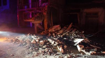 तिब्बत भूकंप: 7.0 तीव्रता के झटकों में ढह गए 300 से ज्‍यादा घर, 16