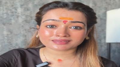 महाकुंभ की मोनालिसा की शादी का वीडियो वायरल, हर्षा रिछारिया ने इसे नाम दिया 'द केरल स्टोरी-3'