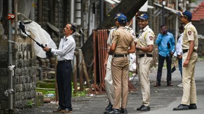 महाराष्ट्र: मुंबई में मेयर कार्यालय और कई स्कूलों को मिली बम से