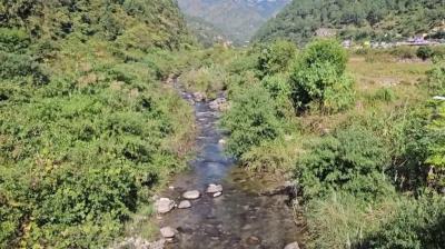 उत्तराखंड: टिहरी में लोगों ने हेवल नदी को नया जीवन देने का किया