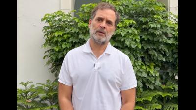 राहुल गांधी अपने आवास से सुल्तानपुर के लिए रवाना, आज मानहानि केस में