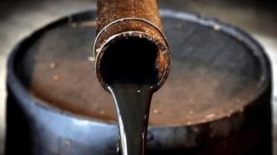 सऊदी रिफाइनरी पर हमले से उछला कच्चा तेल, ब्रेंट क्रूड 115 डॉलर के