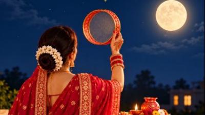 केंद्रीय मंत्रियों और मुख्यमंत्रियों ने अखंड सौभाग्य के प्रतीक करवा