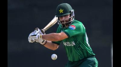 सदाकत-सलमान ने लगाए अर्धशतक, बांग्लादेश के खिलाफ 274 रन बनाकर ऑलआउट हुई पाकिस्तान टीम