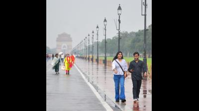 बदलेगा एनसीआर में मौसम का मिजाज, बादल और हल्की बारिश से मिलेगी राहत; एक्यूआई भी येलो जोन में