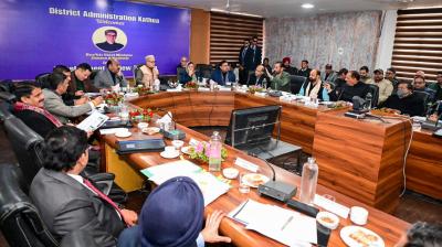 जम्मू-कश्मीर : कठुआ के सीमावर्ती इलाकों में 60 दिनों तक गैर-जरूरी आवागमन पर प्रतिबंध, डीएम ने जारी किया सख्त आदेश