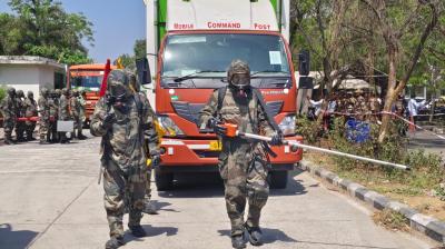 वडोदरा एयरपोर्ट पर सीआईएसएफ का सीबीआरएन मॉक ड्रिल