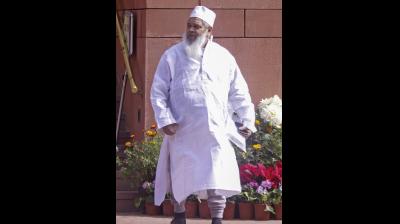 असम चुनाव: AIUDF प्रमुख बदरुद्दीन अजमल ने 169 करोड़ रुपए से अधिक की संपत्ति घोषित की