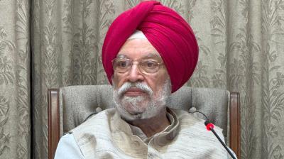 पीएम मोदी ने नागरिकों को अंतरराष्ट्रीय अस्थिरता से सुरक्षित रखने के लिए पेट्रोल-डीजल की कीमतों में नहीं किया इजाफा: हरदीप सिंह पुरी