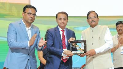 अदाणी ग्रुप को मिली बड़ी उपलब्धि, इंडिया क्लाइमेट वीक 2026 में 'नेट जीरो लीडरशिप' अवॉर्ड से किया गया सम्मानित