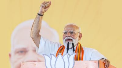 पीएम मोदी ने असम के कार्यकर्ताओं से की बात, बोले- कांग्रेस पहले गुमराह करने के लिए करती थी समझौता