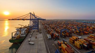 अदाणी पोर्ट्स की बड़ी उपलब्धि, पार किया 500 मिलियन टन कार्गो का ऐतिहासिक आंकड़ा