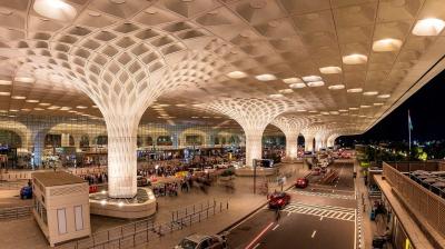 अदाणी एयरपोर्ट और ब्लिंकिट ने मुंबई एयरपोर्ट पर शुरू की भारत की पहली इन-टर्मिनल क्विक कॉमर्स सर्विस