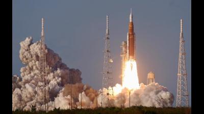 नासा ने ऐतिहासिक आर्टेमिस-II मानवयुक्त चंद्र मिशन का किया शुभारंभ