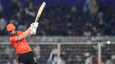 आईपीएल 2026: अभिषेक, ट्रेविस और हेनरिक की तूफानी बल्लेबाजी, एसआरएच ने बनाए 226 रन