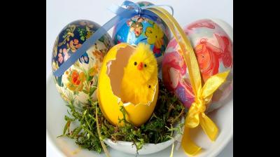 क्यों ईस्टर संडे पर चली आ रही अंडों को रंगने की परंपरा? जानें ईस्टर एग्स की पीछे की रोचक कहानी