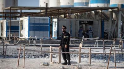 रूस की कंपनी ने ईरान से अपने कर्मचारियों को निकालने का काम शुरू किया