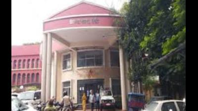 रांची में मर्सिडीज कार ने युवक को कई किलोमीटर तक घसीटा, हाईकोर्ट के अधिवक्ता हिरासत में