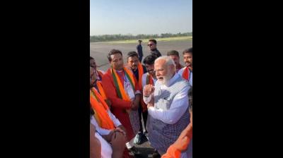 रैली के बाद पीएम मोदी ने भाजपा कार्यकर्ताओं से जाना चुनावी मिजाज, एयरपोर्ट पर भी दिखे एक्टिव