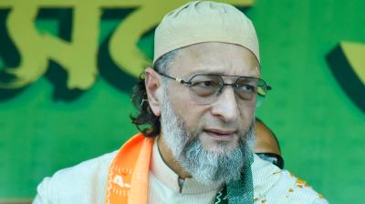 पश्चिम बंगाल की मुख्यमंत्री ममता बनर्जी का दोहरा चेहरा है: असदुद्दीन ओवैसी
