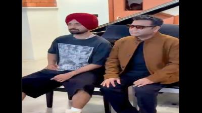 कुछ बड़ा करने वाले हैं दिलजीत दोसांझ और एआर रहमान, 'मैं वापस आऊंगा' के गाने के लिए मिलाया हाथ...