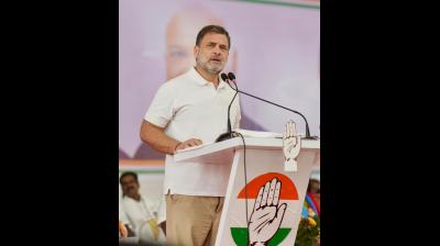बेरोजगारों को 2000 रुपए प्रति महीना और महिलाओं को मुफ्त बस सेवा, पुडुचेरी में राहुल गांधी ने दीं पांच गारंटी