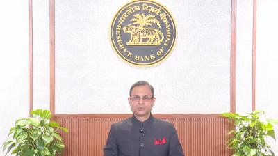 आरबीआई ने रेपो रेट को 5.25 प्रतिशत पर रखा बरकरार, वैश्विक अनिश्चितताओं के बीच अपनाया तटस्थ रुख