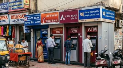 हैदराबाद में एटीएम में जमा होने वाले 1.20 करोड़ रुपए लेकर दो कर्मचारी फरार